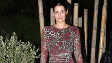 Η Μαρία Κορινθίου υπερασπίστηκε την Αντελίνα Βαρθακούρη: Δεν είναι κακό να είσαι νοικοκυρά