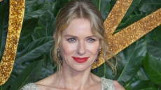 Η Ναόμι Γουότς εμφανίστηκε στην πρεμιέρα της νέας της ταινίας με τη 16χρονη τρανς κόρη της, Κάι Σράιμπερ