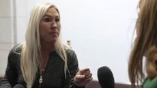 Ρεπουμπλικανή βουλευτής επιτέθηκε σε Βρετανίδα δημοσιογράφο όταν τη ρώτησε για το Signalgate: «Να γυρίσεις στη χώρα σου»