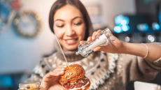 Αλάτι: Ένας «εγκληματίας» χωρίς ίχνη – Δεν φαντάζεστε τι άλλο βλάπτει εκτός από την καρδιά