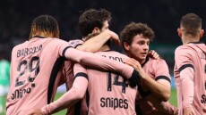 Η Παρί αγκάλιασε το 13ο πρωτάθλημα στη Γαλλία, σκόρπισε 1-6 την Σεντ Ετιέν - Δείτε τα γκολ 