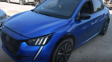 Έκλεβαν οχήματα και παραποιούσαν τα στοιχεία κυκλοφορίας τους - Δικογραφία σε βάρος 8 ατόμων 