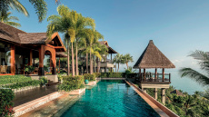 Mark Kamen: Ο location manager του White Lotus Effect μιλάει στο Gala