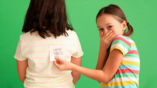 Πρωταπριλιά: Γιατί λέμε ψέματα σήμερα, πώς ξεκίνησε το έθιμο