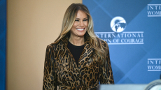 Μελάνια Τραμπ: Η επανεμφάνιση στην Ουάσινγκτον και το μήνυμά για την αγάπη  που τη βοήθησε σε δύσκολες στιγμές