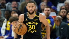 ΝΒΑ: Διαστημικός Κάρι από τα... παλιά έριξε 52 πόντους με 12 τρίποντα στους Γκρίζλις και οι Γουόριορς νίκησαν 125-134