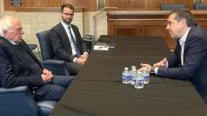 Συνάντηση Αλέξη Τσίπρα με τον Μπέρνι Σάντερς στην Ουάσινγκτον