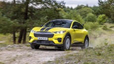 Έρχεται χειροκίνητο κιβώτιο για τα ηλεκτρικά Ford