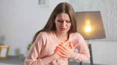 Τα καρδιαγγειακά επεισόδια συνδέονται με γνωστούς παράγοντες κινδύνου