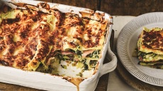 Η συνταγή της ημέρας. Λαζάνια με ζαμπόν, σπανάκι και μοτσαρέλα. Το μενού της εβδομάδας (7/4 έως 13/4 )