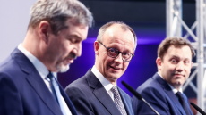 Επαναπατρισμοί μεταναστών και τέλος στις «πολιτογραφήσεις τούρμπο» στην προγραμματική συμφωνία CDU-SPD