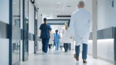 Μήλον της έριδος το προσωπικό του «Αγία Βαρβάρα» – Ποια νοσοκομεία το διεκδικούν