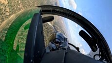 Εντυπωσιακές εικόνες από κοινή αεροναυτική άσκηση Γαλλίας και Κύπρου