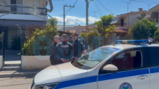 «Σκότωσα εγώ κάποιον;»: Τα πρώτα λόγια του 23χρονου στους αστυνομικούς μετά το διπλό φονικό στο Αίγιο