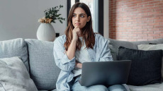 Η σπάνια περίπτωση μιας 30χρονης που δεν «ακούει» την εσωτερική της φωνή