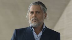 Τζόνι Ντεπ: «Αγνώριστος» ο ηθοποιός στην πρώτη φωτογραφία που κυκλοφόρησε από την ταινία «Day Drinker»