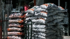 Έκλεψαν 3,5 τόνους κάρβουνα από μάντρα στους Θρακομακεδόνες