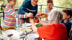 Ασφαλιστήρια: Χρήσιμα και στα έκτακτα περιστατικά υγείας του Πάσχα