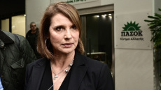 ΠΑΣΟΚ: Εισήγηση του Πειθαρχικού για ένα χρόνο διαγραφή στη Μπατζελή