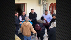 «Δέματα αγάπης» σε 500 οικογένειες από τον Μητροπολίτη Νέας Ιωνίας κ. Γαβριήλ