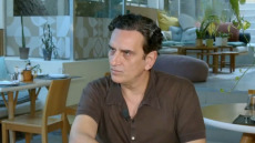 Συγκινεί ο Νίκος Ψαρράς για τους γονείς του: Το παίρνω πολύ βαριά που δεν τους χάρηκα όσο θα ήθελα