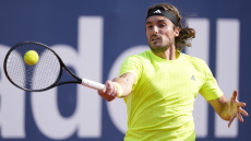 Αργά το απόγευμα της Μεγάλης Παρασκευής η μάχη του Τσιτσιπά με τον Φιτς για μια θέση στην 4αδα του Barcelona Open