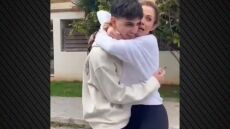 Ντορέττα Παπαδημητρίου: Όταν ξέσπασε σε κλάματα με την έκπληξη του γιου της που σπουδάζει στο εξωτερικό - Δείτε βίντεο