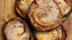 Η επιστήμη πίσω από το τέλειο κοκορέτσι