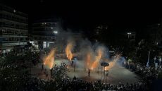 Το έθιμο των Χαλκουνιών έκανε «μέρα» τη νύχτα της Μεγάλης Παρασκευής στο Αγρίνιο - Δείτε βίντεο και φωτογραφίες