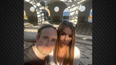 Γιάννης Παπαμιχαήλ: Στη Ρόδο με τη σύζυγό του - Η φωτογραφία στο μέρος όπου γυρίστηκε το «Δόλωμα» με την Αλίκη Βουγιουκλάκη