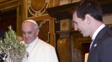 Συγκινητικό αποχαιρετιστήριο μήνυμα Μέσι στον Πάπα Φραγκίσκο: «Έκανες τον κόσμο καλύτερο»