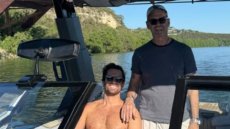 Η Αμαλία Κωστοπούλου ανέβασε φωτογραφία με τον πατέρα και τον αρραβωνιαστικό της σε σκάφος