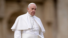 Ένας χρόνος χωρίς τον Πάπα των τελευταίων και των ξεχασμένων