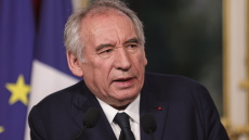 Συγκλονίζει η κόρη του Μπαϊρού - «Ήμουν θύμα κακοποίησης σε καθολικό οικοτροφείο, δεν το γνώριζε ο πατέρας μου»