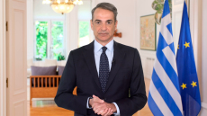 Κωδικός «μεσαία τάξη» σε δύο δόσεις - Η στόχευση του μερίσματος από το πλεόνασμα και το ραντεβού στη ΔΕΘ