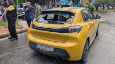 Δολοφονία στο Χαλάνδρι: Από θαύμα γλύτωσε περαστική οδηγός - Σφαίρες κατέληξαν στο ΙΧ της, δείτε βίντεο