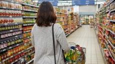 Eurostat: Αυξήθηκε 22% το κατά κεφαλήν εισόδημα στην ΕΕ από το 2004, μειώθηκε μόνο σε Ελλάδα και Ιταλία