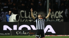  Το φοβερό γκολ του Μιχαηλίδη εναντίον του Παναθηναϊκού για το 1-1 - Βίντεο