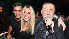 Λευτέρης Πανταζής για Μεταξά - Καπότση: Αγκαλιάζω τον γαμπρό μου, αγαπώ την κόρη μου και τους νιώθω και τους δύο παιδιά μου