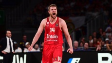 Βεζένκοβ: «Δεν έχουμε καταφέρει τίποτα ακόμη, πάμε να το κερδίσουμε» 