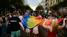 Αθωώθηκε 35χρονος που κατηγορούνταν ότι καλούσε σε διαδήλωση κατά του Europride