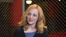 Έλενα Μαυρίδου: Έβαλα την καρφίτσα της Μελίνας Μερκούρη στο... απορρυπαντικό - Τι είπε για την σχέση της με τον Γιάννη Τσορτέκη