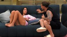 Ξεκίνησαν τα πρώτα φλερτ και οι ζήλιες: Δεν μπορώ να σε πάρω στα σοβαρά γιατί αυτά που μου λες τα λες και στις άλλες, είπε η Νάνσυ στον Γιώργο