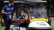 ΑΕΚ-Παναθηναϊκός: Στο νοσοκομείο ο Γέντβαϊ που έγινε αναγκαστική αλλαγή - Δείτε βίντεο