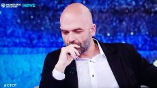 «Σκέφθηκα να αυτοκτονήσω» λέει Ιταλός συγγραφέας, σύμβολο του αγώνα κατά της μαφίας της Νάπολης
