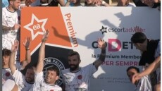 Αθλέτικ Παλέρμο: Κέρδισε την άνοδο και όλη η ομάδα πήρε δώρο ισόβια συνδρομή στον χορηγό που είναι ιστοσελίδα συνοδών πολυτελείας!