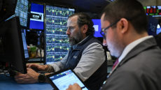 Το εμπορικό έλλειμμα των ΗΠΑ έσπασε κάθε ρεκόρ τον Μάρτιο