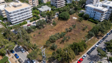 Πώς αρπάζουν τα φιλέτα με χρησικτησία - Η νέα υπόθεση με το οικόπεδο των 10 εκατ. ευρώ στη Γλυφάδα