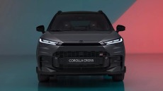 Η Toyota Corolla Cross φρεσκάρεται