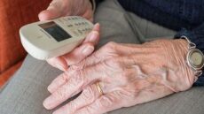 Φλώρινα: Εξαπάτησαν ζευγάρι ηλικιωμένων για δήθεν νοσηλεία της κόρης τους και απέσπασαν μετρητά και κοσμήματα €19.000